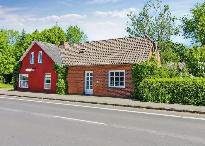 Kiri - 24km From The Sea By Interhome *